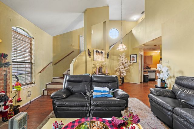 12820 Hilltop Drive, Balch Springs, TX 75180