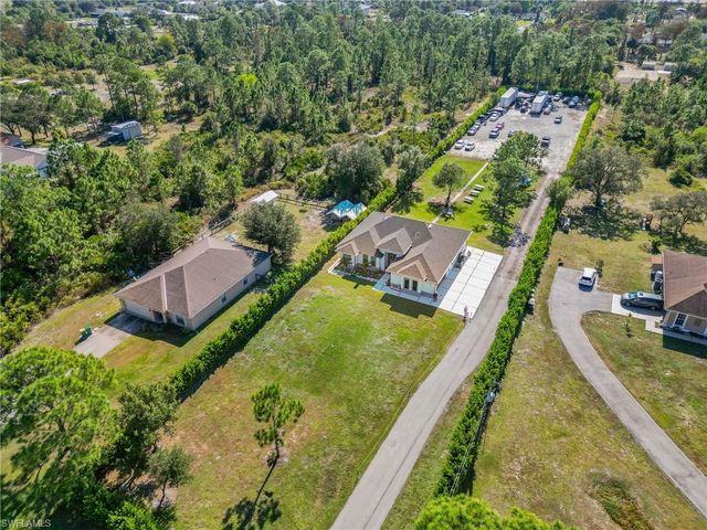 2406 37th AVE NE, Naples, FL 34120