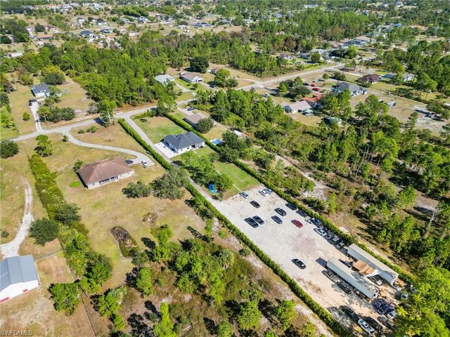 2406 37th AVE NE, Naples, FL 34120