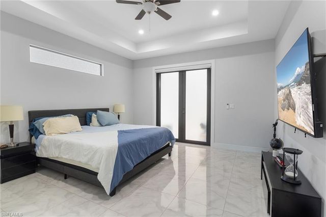 2406 37th AVE NE, Naples, FL 34120