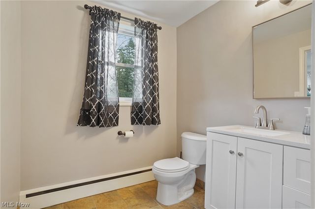 5433 Fleetwood Avenue NW, Canton, OH 44718