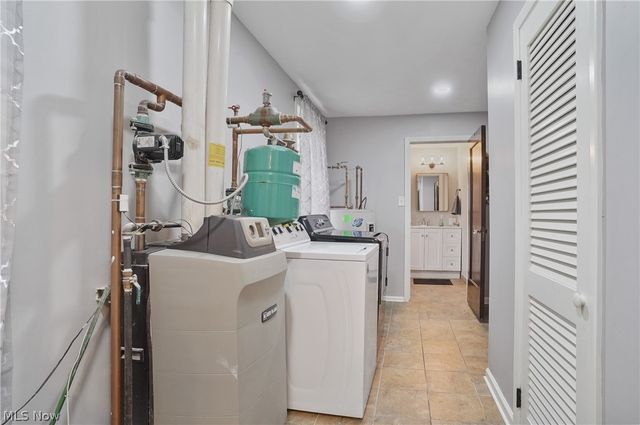 5433 Fleetwood Avenue NW, Canton, OH 44718