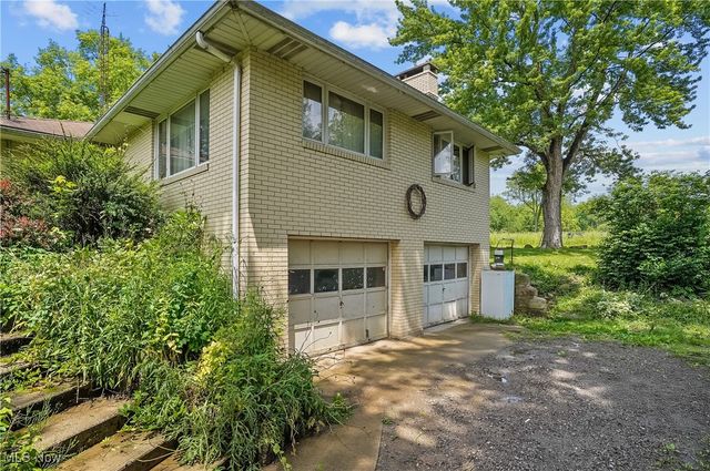 49390 Fredericktown Clark Road, Negley, OH 44441