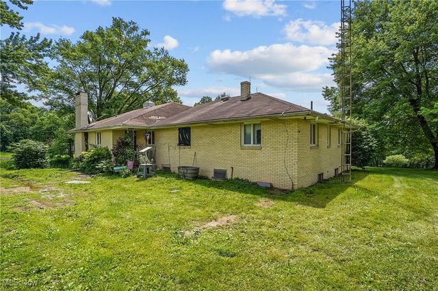 49390 Fredericktown Clark Road, Negley, OH 44441