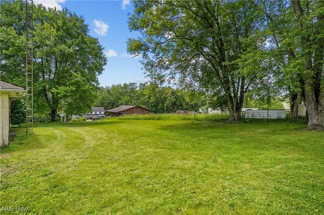 49390 Fredericktown Clark Road, Negley, OH 44441