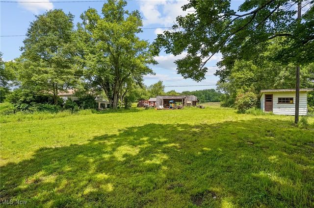 49390 Fredericktown Clark Road, Negley, OH 44441