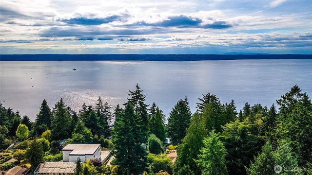 15732 23rd Avenue SW, Burien, WA 98166