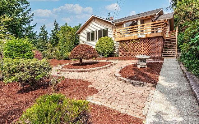 15732 23rd Avenue SW, Burien, WA 98166