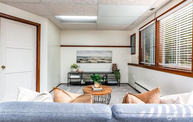 15732 23rd Avenue SW, Burien, WA 98166