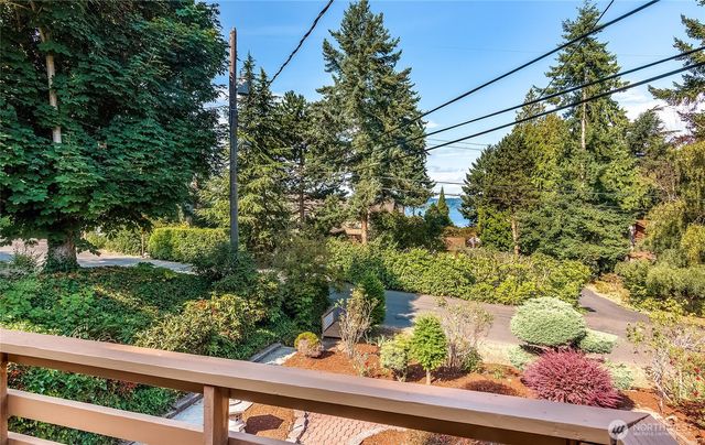 15732 23rd Avenue SW, Burien, WA 98166