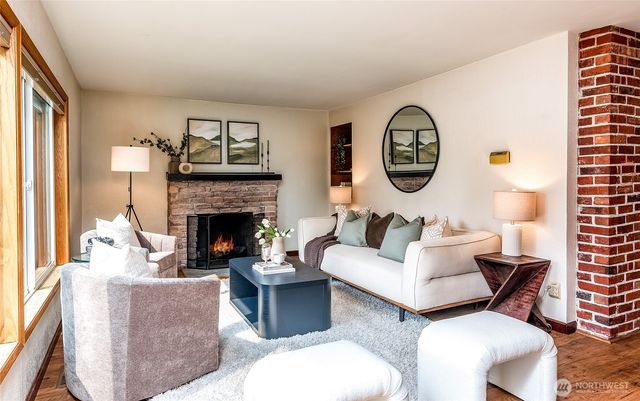 15732 23rd Avenue SW, Burien, WA 98166