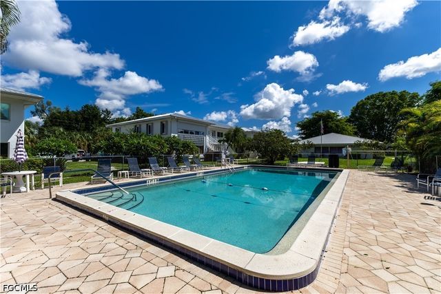 431 Van Buren ST B8, Fort Myers, FL 33916