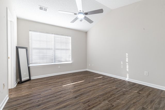 304 Elm Hall Circle, Summerville, SC 29483