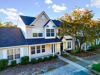 304 Elm Hall Circle, Summerville, SC 29483