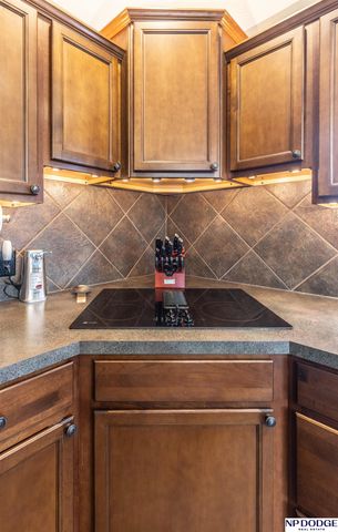 2555 Alana Lane, Lincoln, NE 68512