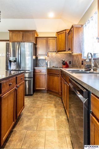 2555 Alana Lane, Lincoln, NE 68512