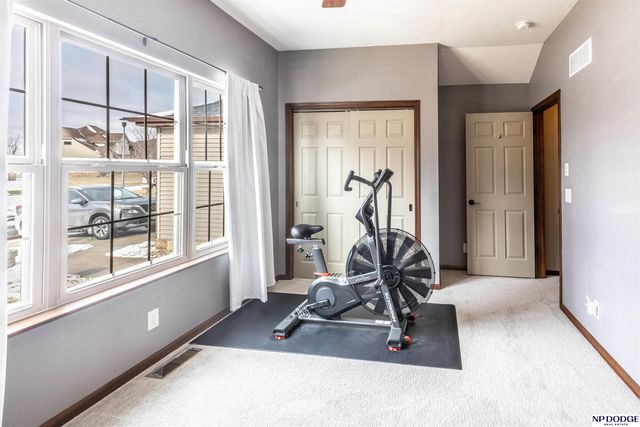 2555 Alana Lane, Lincoln, NE 68512