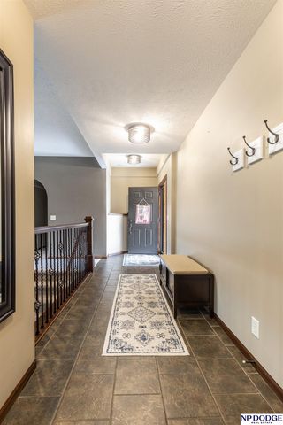 2555 Alana Lane, Lincoln, NE 68512