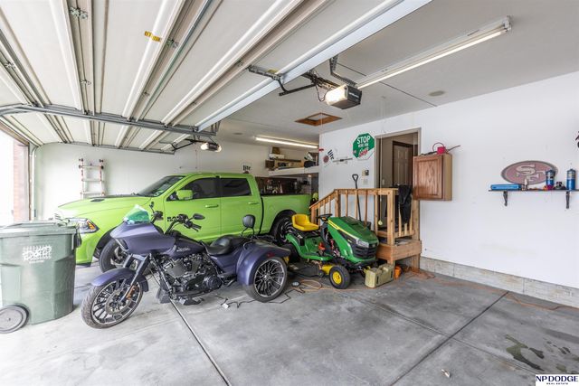 2555 Alana Lane, Lincoln, NE 68512