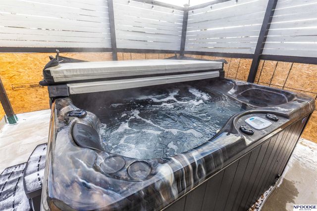 2555 Alana Lane, Lincoln, NE 68512