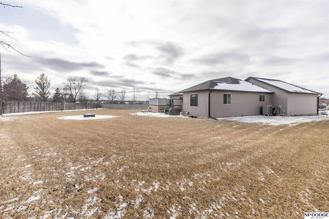 2555 Alana Lane, Lincoln, NE 68512