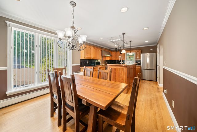 32 Taagan Point Drive, Danbury, CT 06811