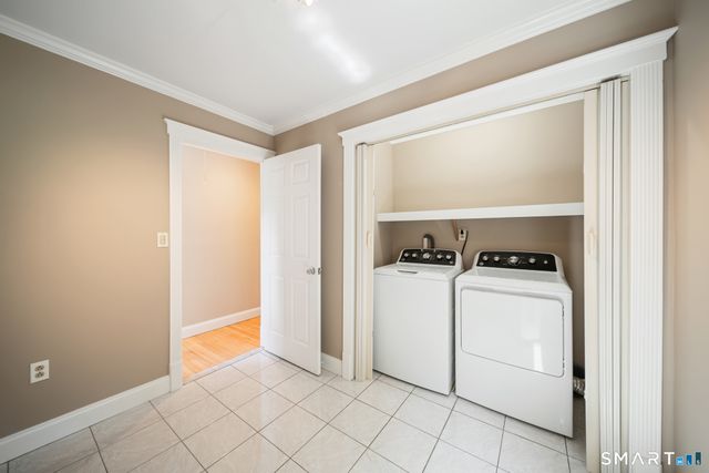 32 Taagan Point Drive, Danbury, CT 06811