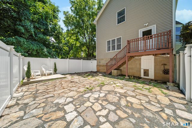 32 Taagan Point Drive, Danbury, CT 06811