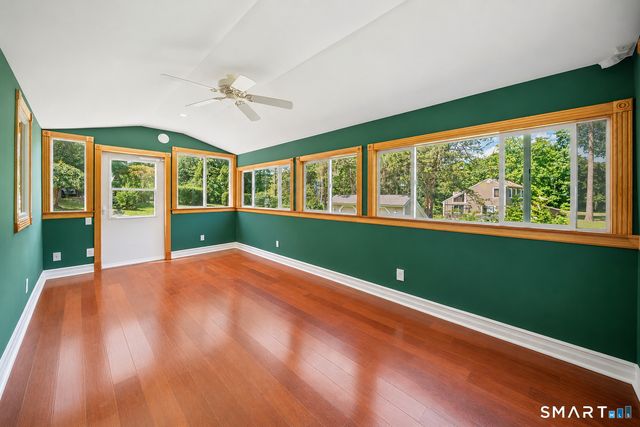 32 Taagan Point Drive, Danbury, CT 06811