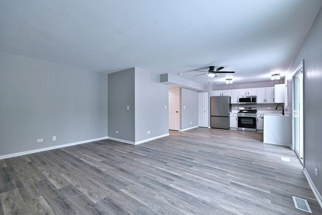 1449 Marleigh Lane, South Elgin, IL 60177