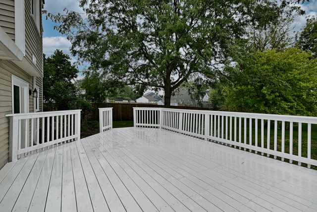 1449 Marleigh Lane, South Elgin, IL 60177