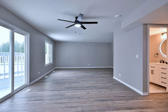1449 Marleigh Lane, South Elgin, IL 60177
