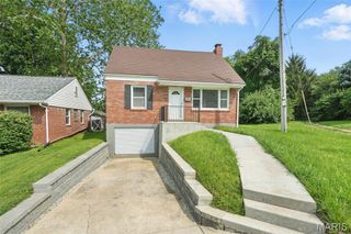 3706 Colonial Avenue, St Louis, MO 63121