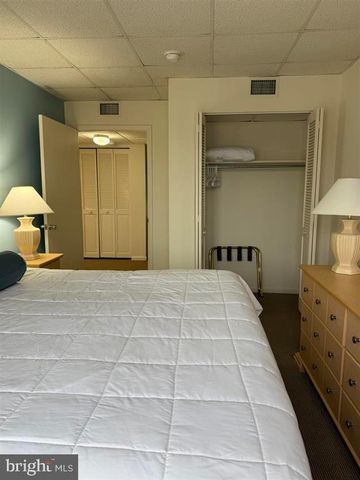 217 BEACH AVE, Cape May, NJ 08204