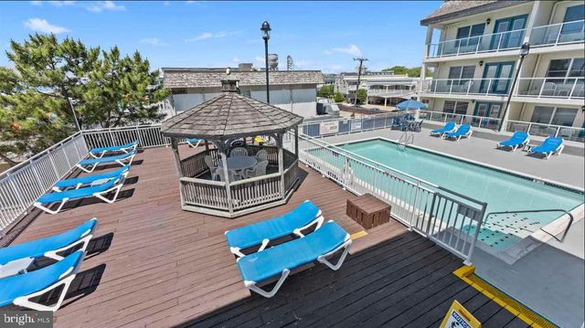 217 BEACH AVE, Cape May, NJ 08204