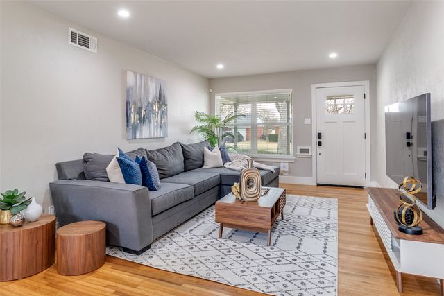 3003 San Lucas Avenue, Dallas, TX 75228