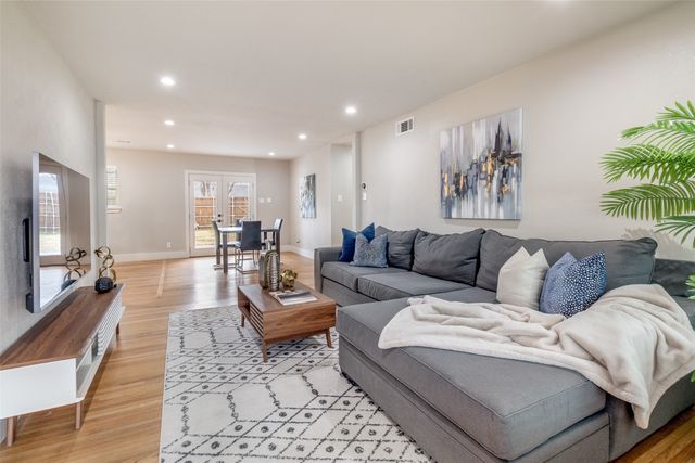 3003 San Lucas Avenue, Dallas, TX 75228