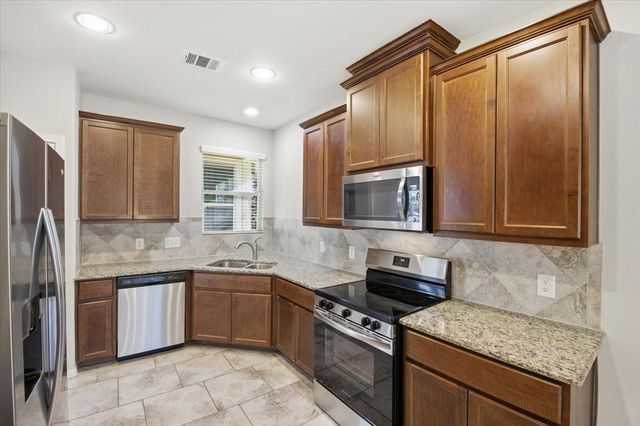 3411 Country Club Boulevard, Montgomery, TX 77356