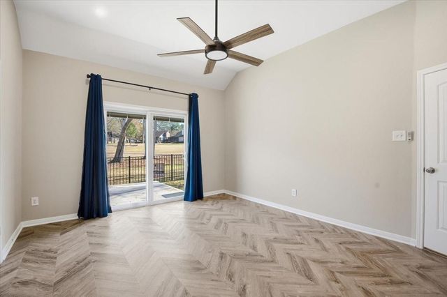 3411 Country Club Boulevard, Montgomery, TX 77356