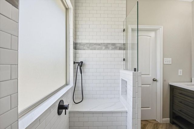 3411 Country Club Boulevard, Montgomery, TX 77356