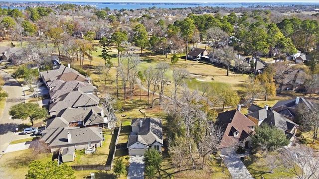 3411 Country Club Boulevard, Montgomery, TX 77356