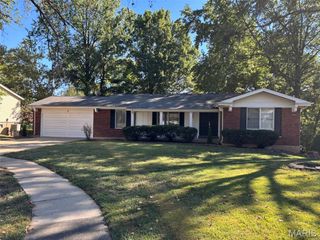 8 Canoebrook Drive, Black Jack, MO 63033