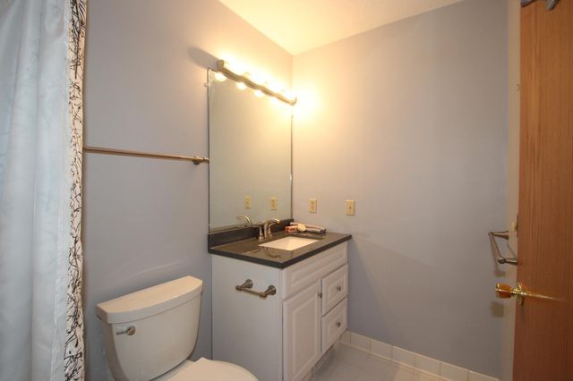 1301 Mckusick Road Lane N, Stillwater, MN 55082