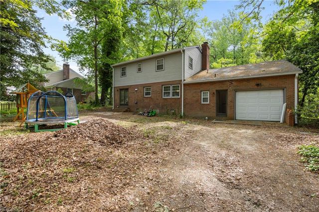 101 Richards RD, Williamsburg, VA 23188