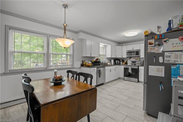 101 Richards RD, Williamsburg, VA 23188