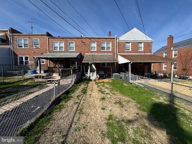 7449 LAWRENCE RD, Baltimore, MD 21222