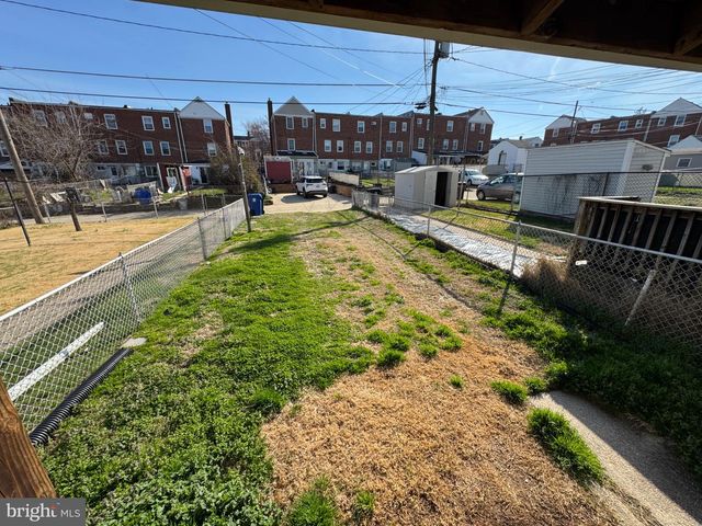 7449 LAWRENCE RD, Baltimore, MD 21222