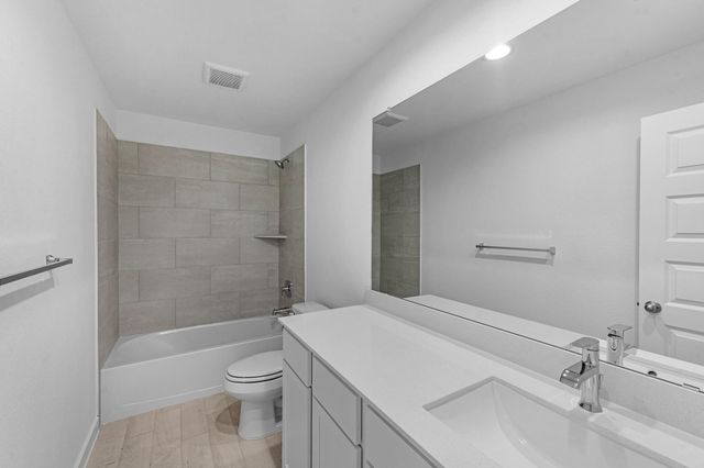 3102 Spitfire Drive, Rosenberg, TX 77471