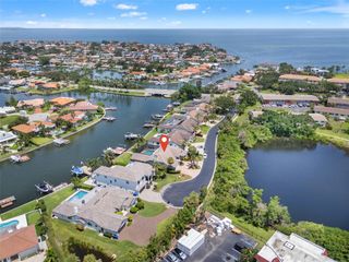 4673 ALISA CIRCLE NE, St Petersburg, FL 33703