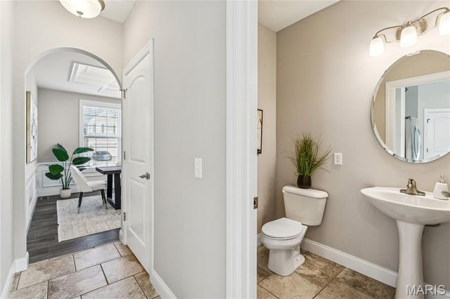 933 Bentley Park Circle Circle, O'fallon, MO 63368